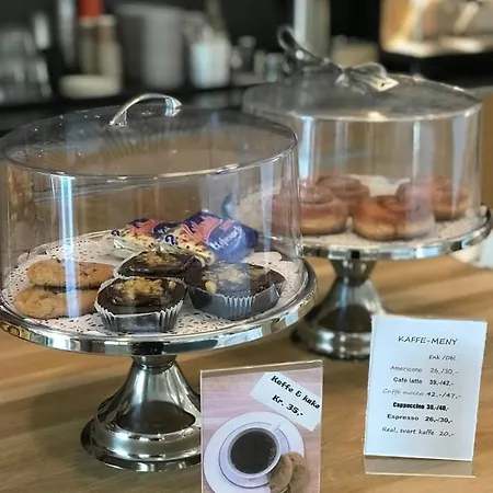 فندق Cathinka Guldbergs Gardermoen 3*